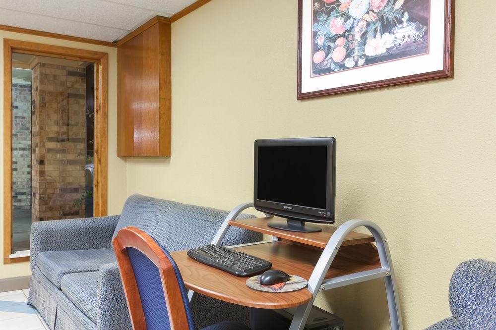 Americas Best Value Inn Searcy Exterior foto